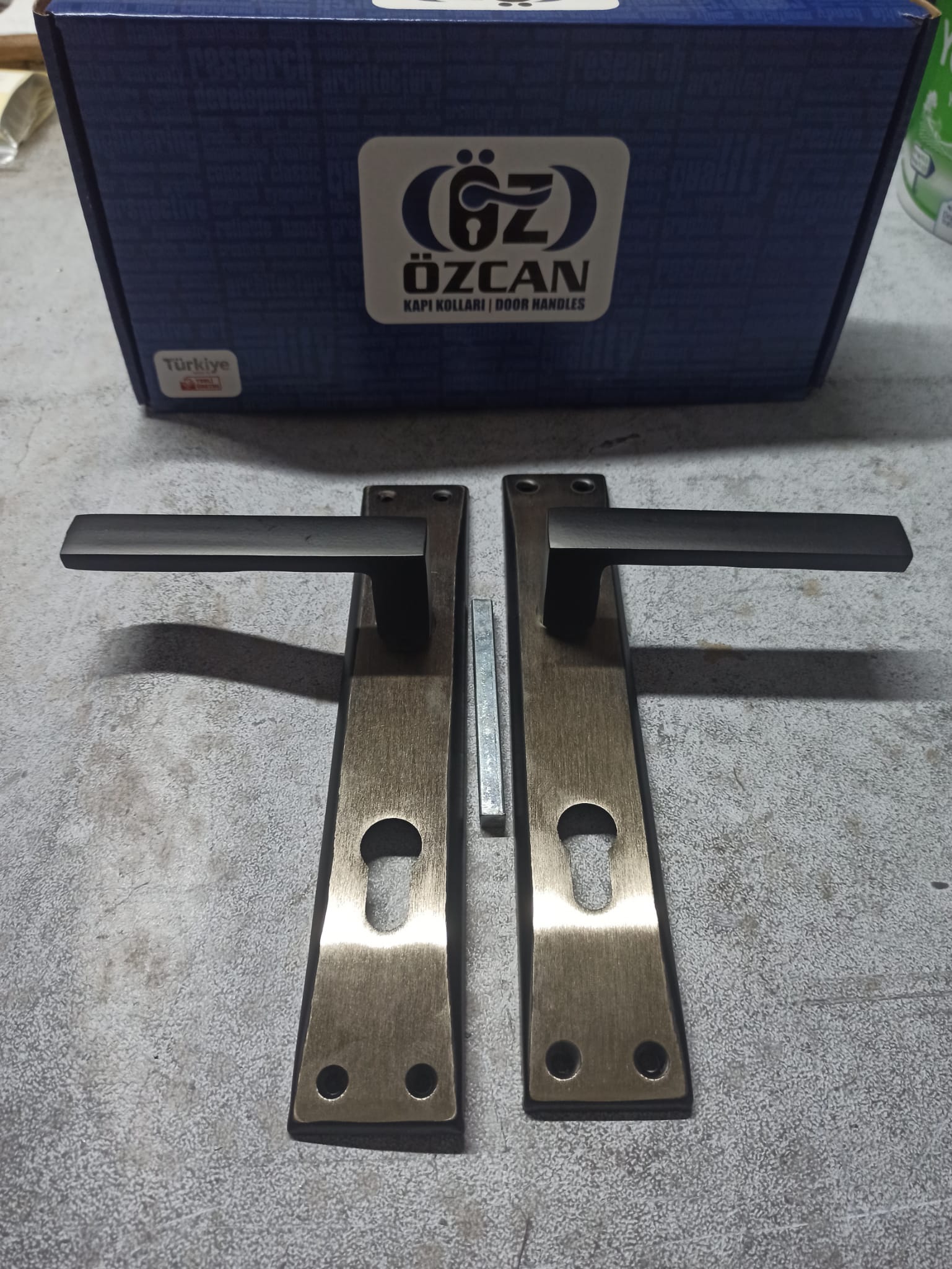 Özcan Kapı Kolları ve Mobilya Aksesuarları